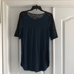 Old Navy lace shoulder top
